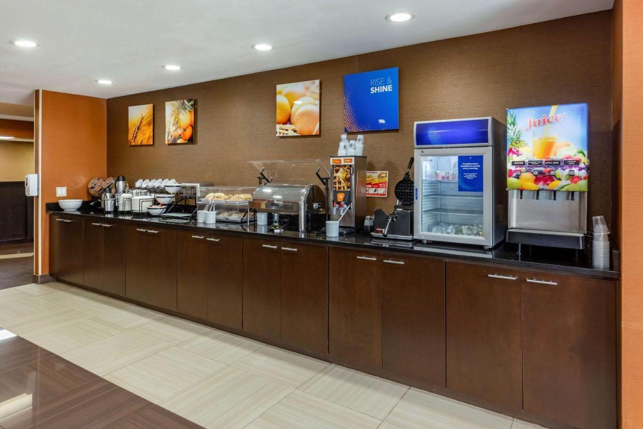 Comfort Inn Garner Clayton I-40 Dış mekan fotoğraf